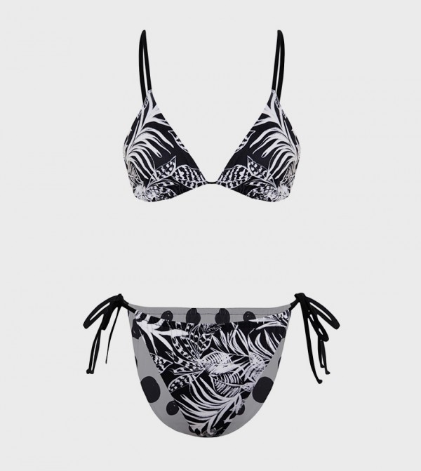 Buy Trendyol Printed Triangle Reversible Bikini Set In Multiple Colors