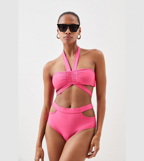 Buy Karen Millen Halterneck Bikini Top In Pink Thstreet Saudi Arabia