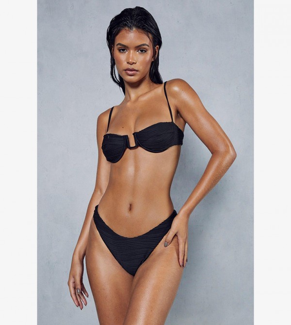 Buy Misspap Textured Cupped Halter Neck Bikini Set In Black Thstreet Saudi Arabia