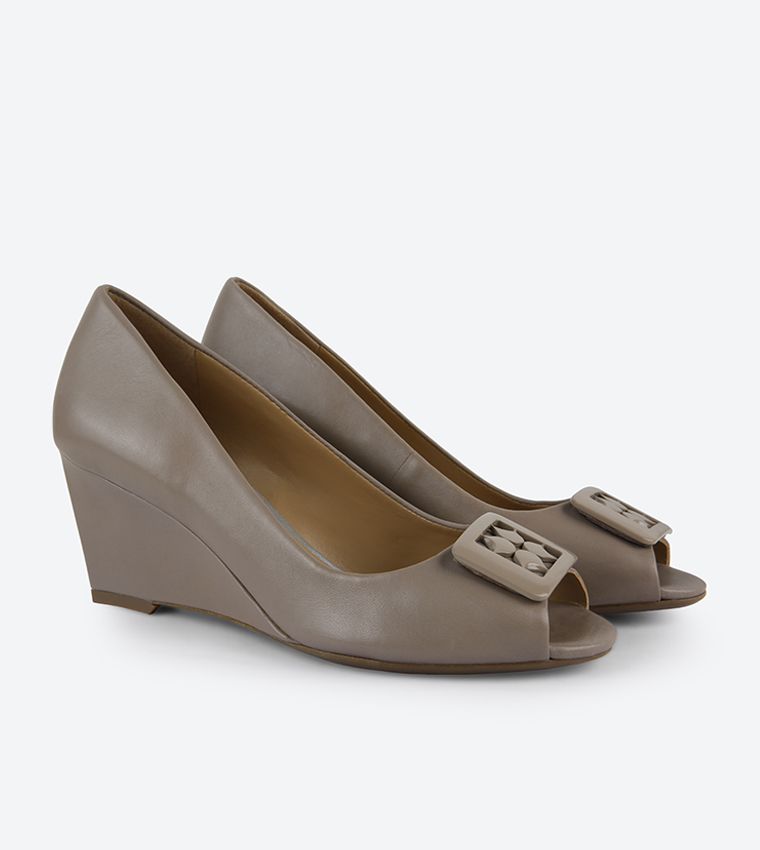 Buy Naturalizer Emma Wedges Nude In Nude Thstreet Saudi Arabia