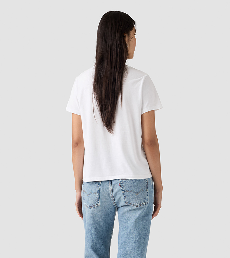 تيشيرت مطرز بشعار وقبة مستديرة 