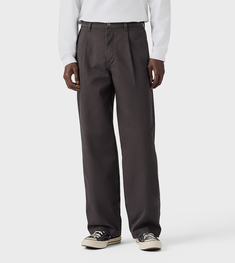 Solid Loose Fit Pleated Chinos