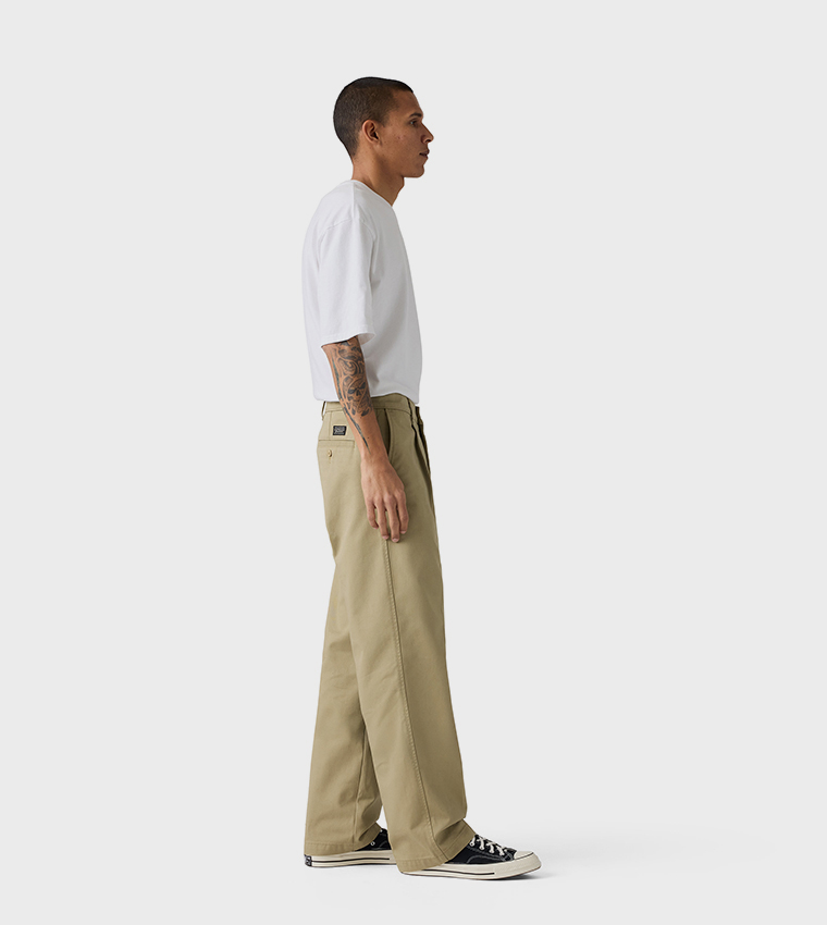 Solid Loose Fit Pleated Chinos