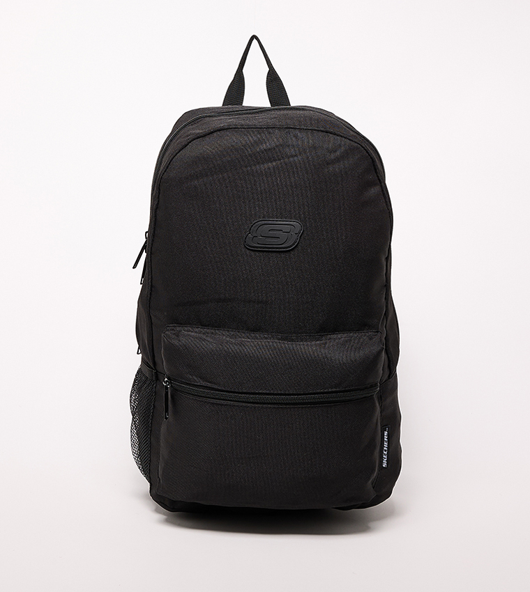 حقيبة ظهر اسينشال بشعار