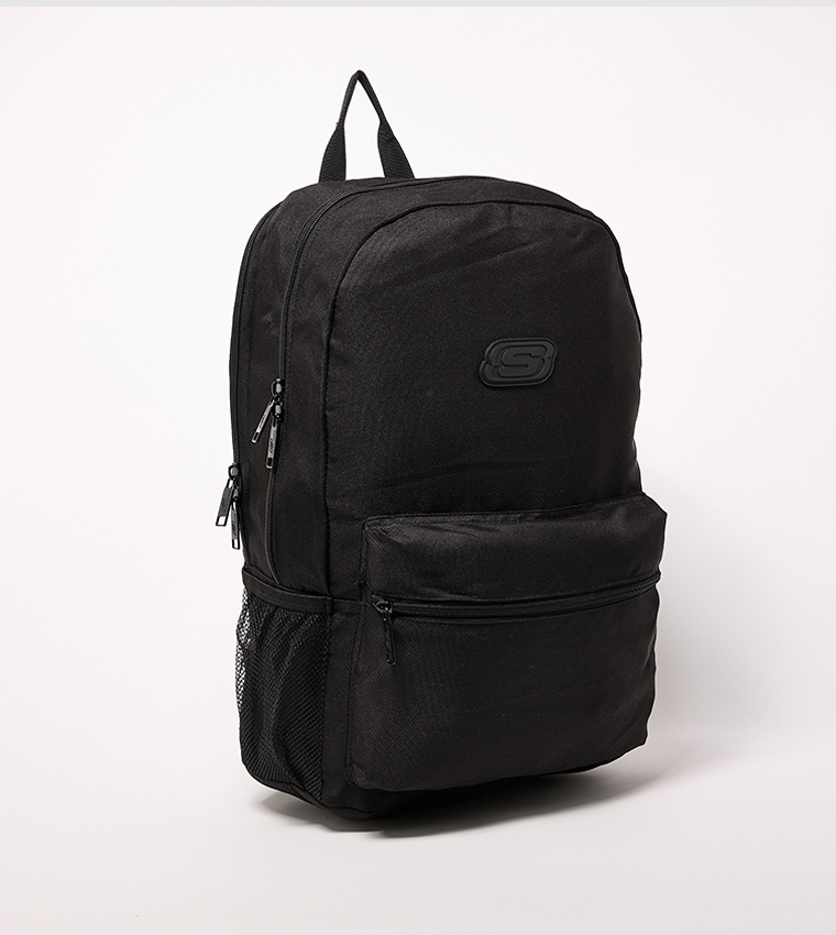 حقيبة ظهر اسينشال بشعار