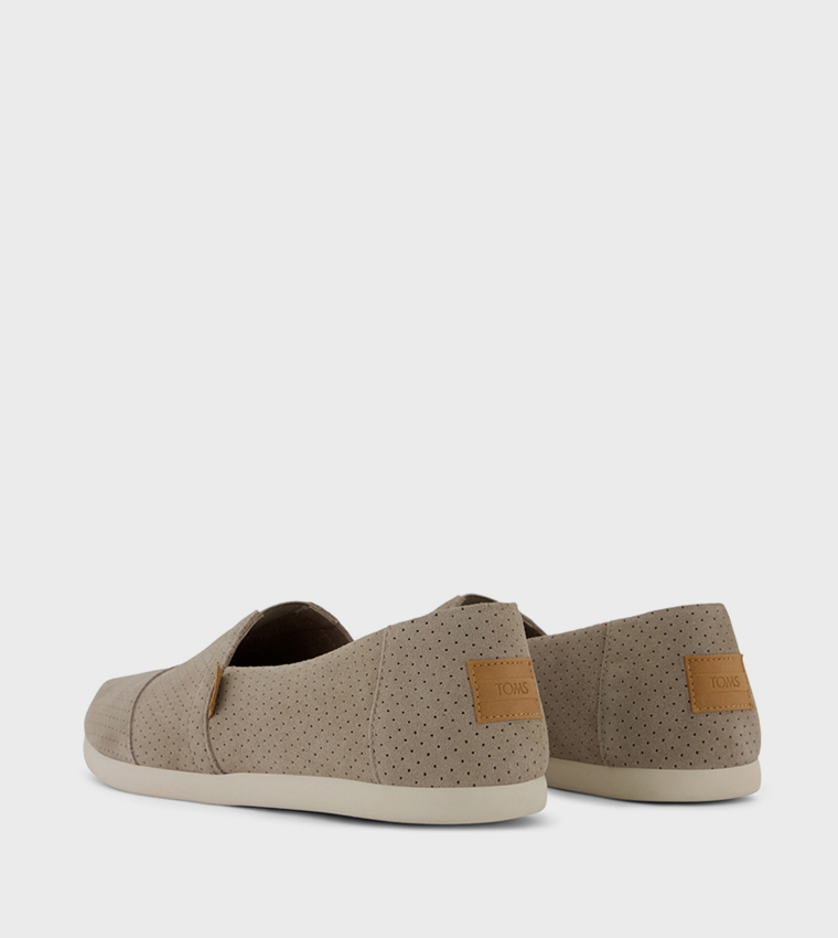 تومز  سليب أون كاجوال - بيج Casual Slip-ons