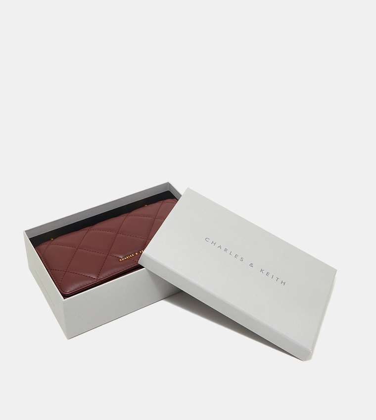 شنطة كروس بودي مبطنة بحمالة سلسلة