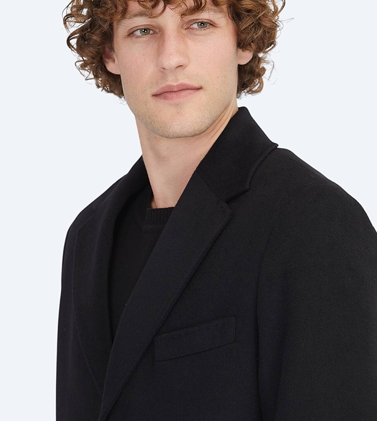 Solid Regular Fit Lapel Collar Overcoat