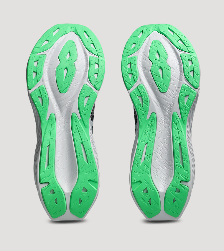 حذاء جري دينابلاست ٥