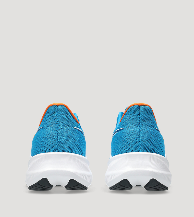VERSABLAST 4 Textured Running Shoes