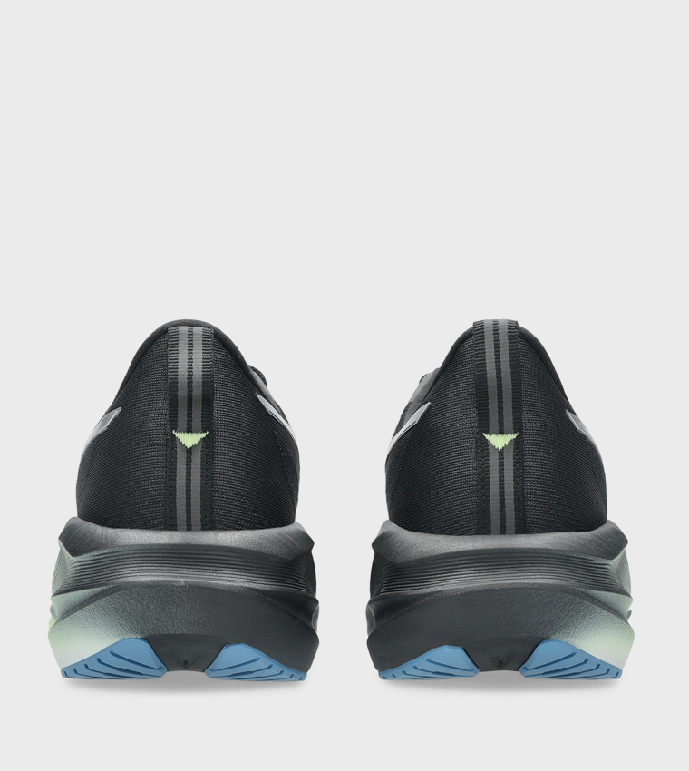 NOVABLAST 5 LUXE Lace Up Running Shoes