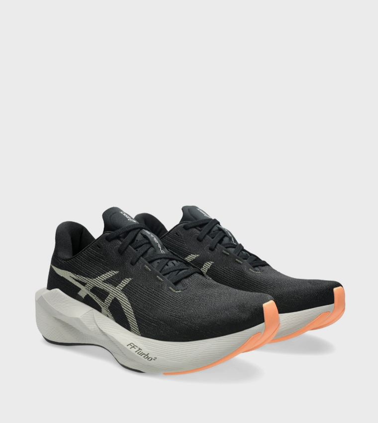 NOVABLAST 6 Running Shoes