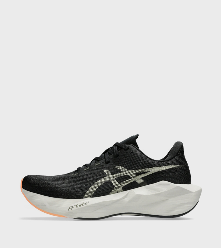 NOVABLAST 6 Running Shoes