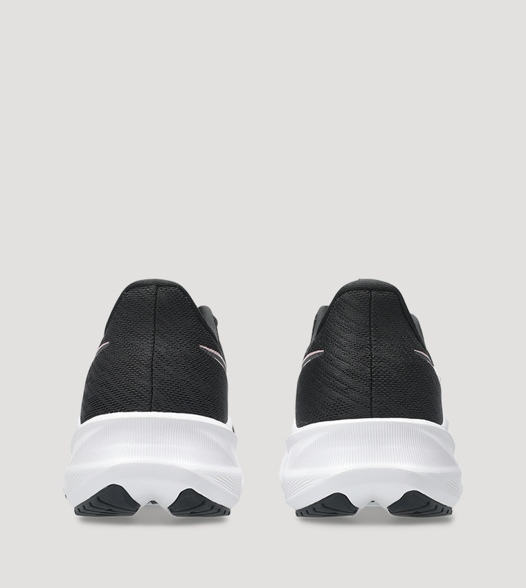 VERSABLAST 4 Textured Running Shoes