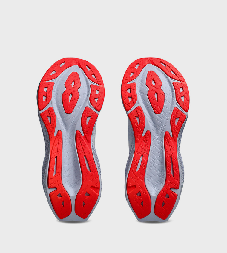 DYNABLAST 5 Running Shoes