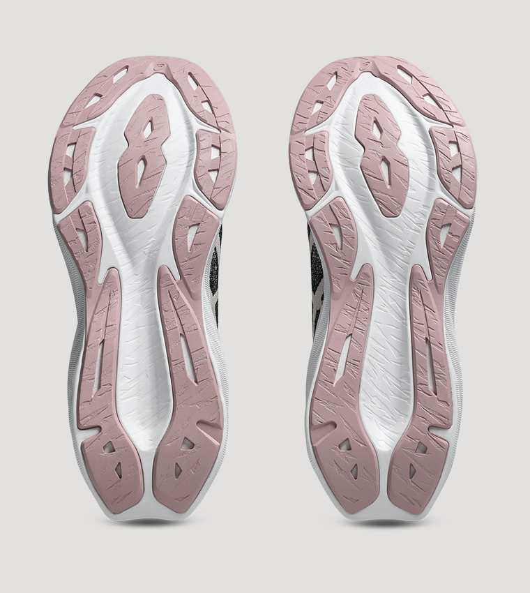 DYNABLAST 5 Textured Running Shoes