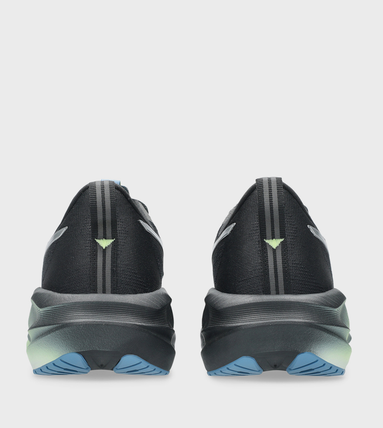 NOVABLAST 5 LUXE Lace Up Running Shoes