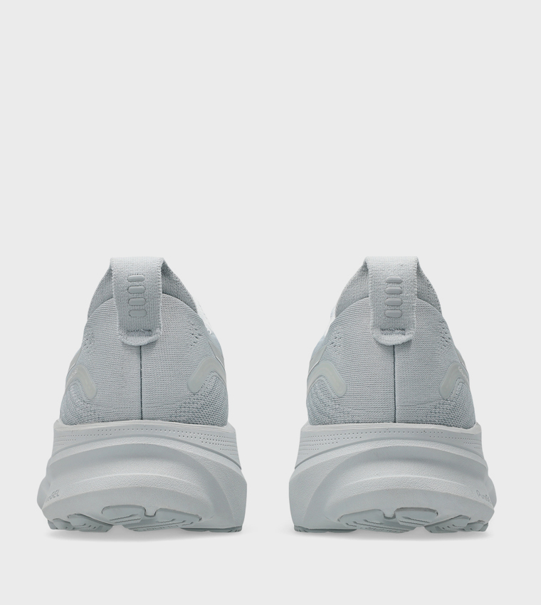 سنيكرز جيل كايانو 32 للجري برباط