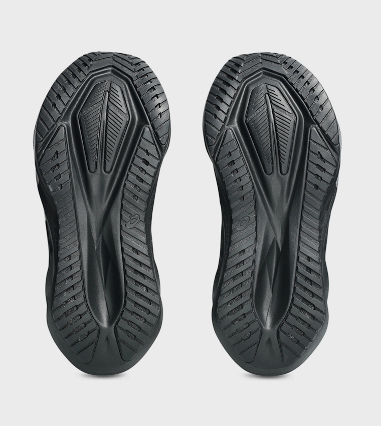 NOVABLAST 5 PLATINUM Lace Up Running Shoes