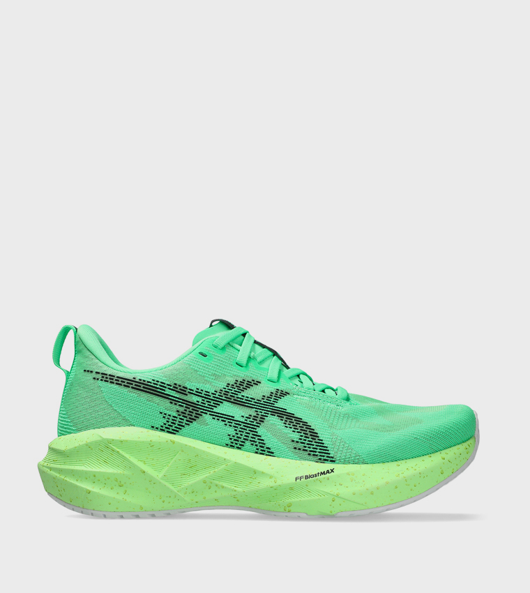 NOVABLAST 5 Lace Up Running Shoes