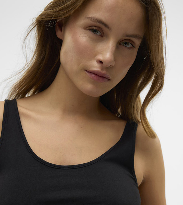Solid Soft Scoop Neck Tank Top