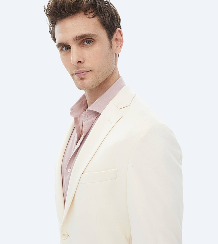 Solid Modern Fit Blazer