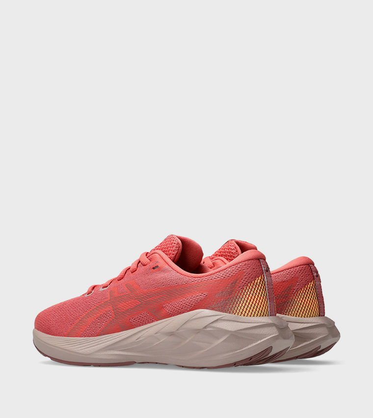 NOVABLAST 5 GS Running Shoes