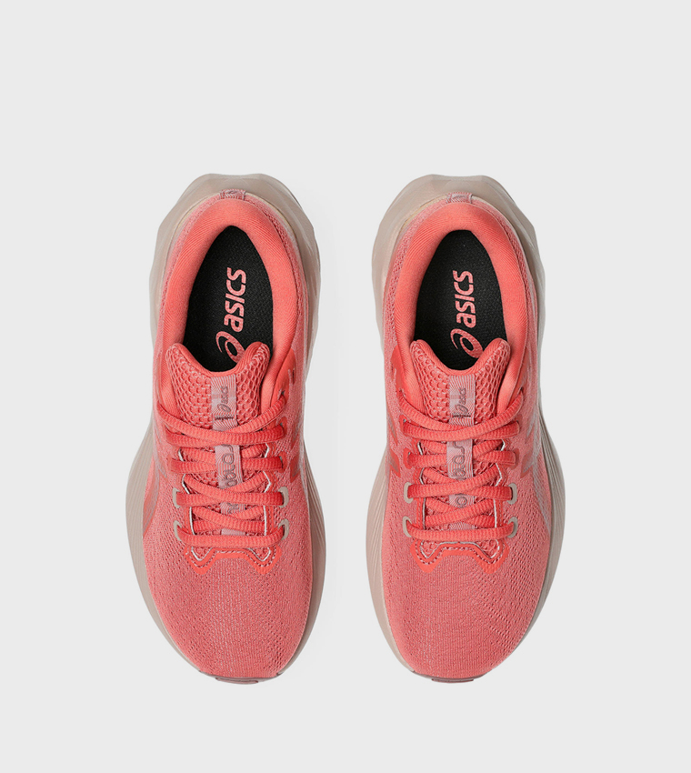 NOVABLAST 5 GS Running Shoes