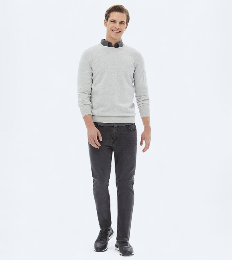 Solid Crew Neck Knit Sweater