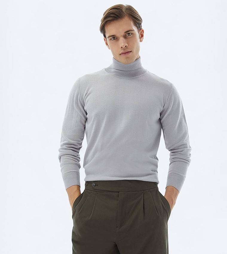Solid Turtleneck Knit Sweater