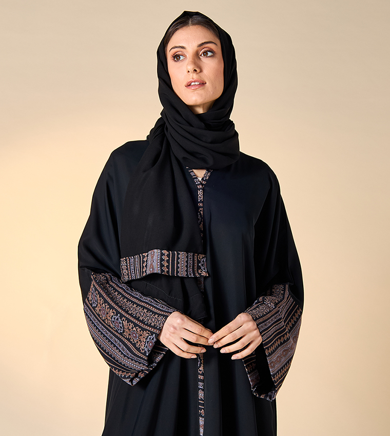 HM  Abayas - Black Abayas