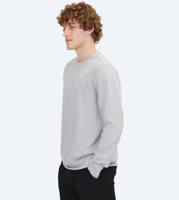 Solid Crew Neck Sweatshirt