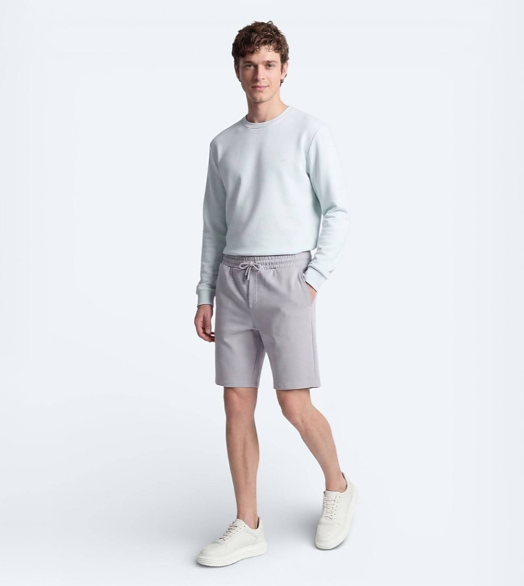 Solid Drawstring Regular Fit Knit Casual Shorts