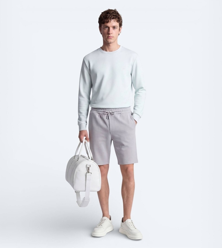 Solid Drawstring Regular Fit Knit Casual Shorts