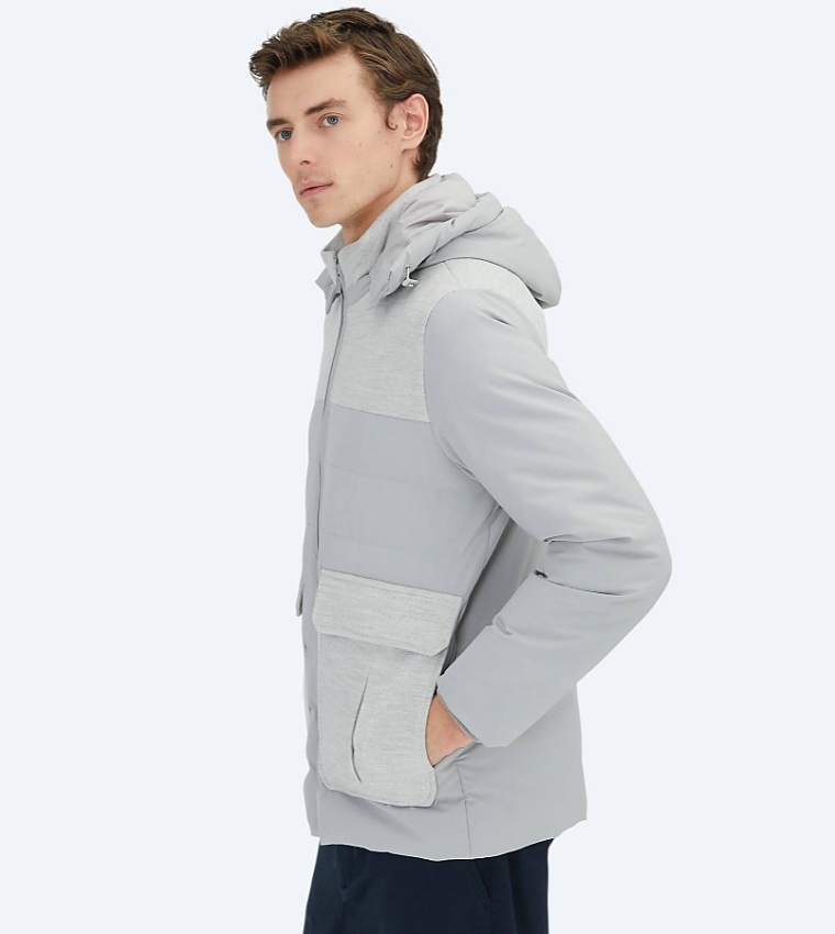 Solid Regular Fit High Neck Woven Puffer Jacket