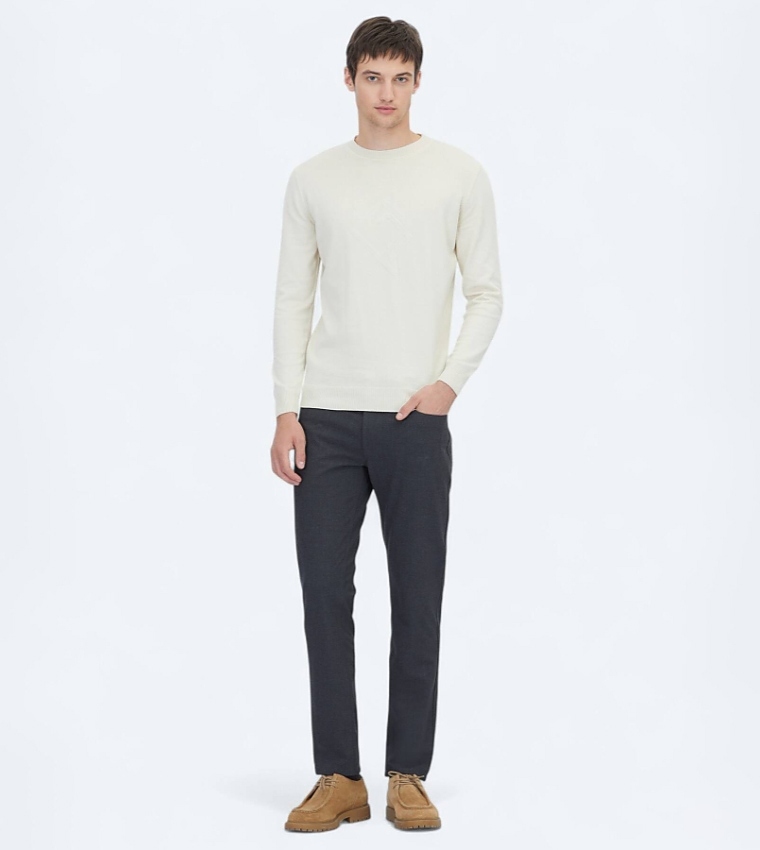 Solid Crew Neck Knit Sweater
