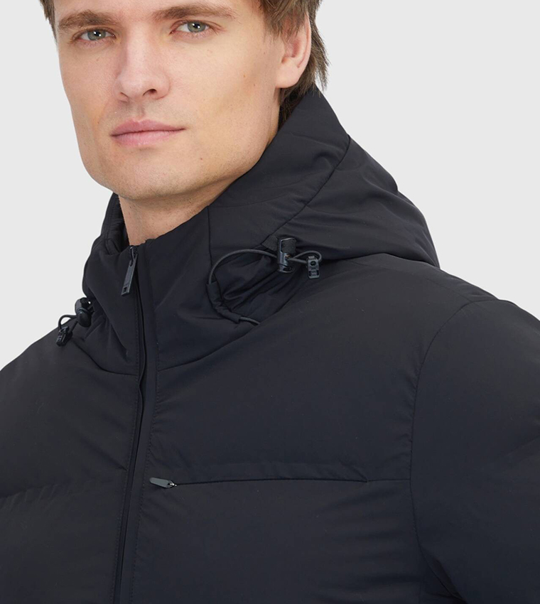 Solid Regular Fit Hooded Puffer Jacket