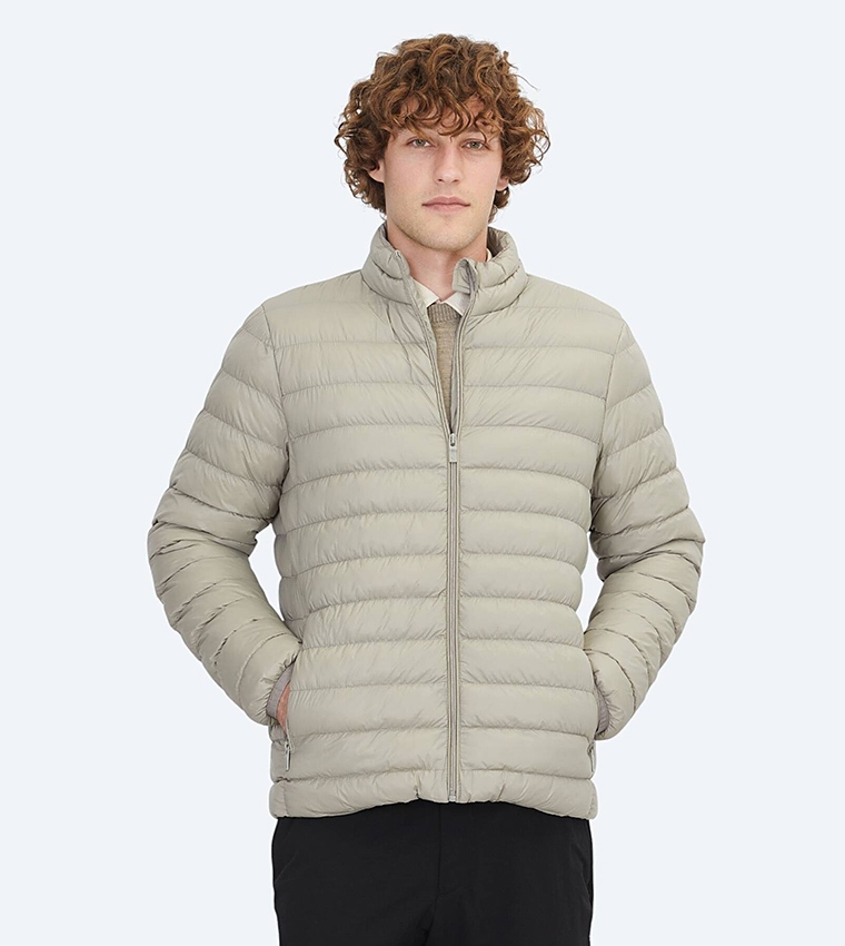 Solid Regular Fit High Neck Woven Puffer Jacket