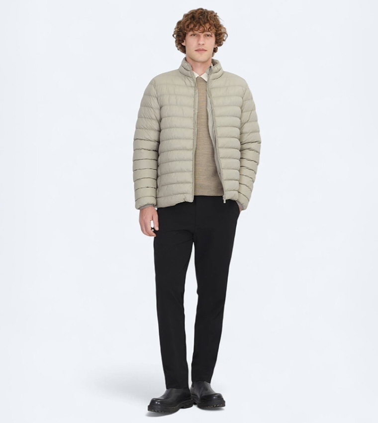 Solid Regular Fit High Neck Woven Puffer Jacket