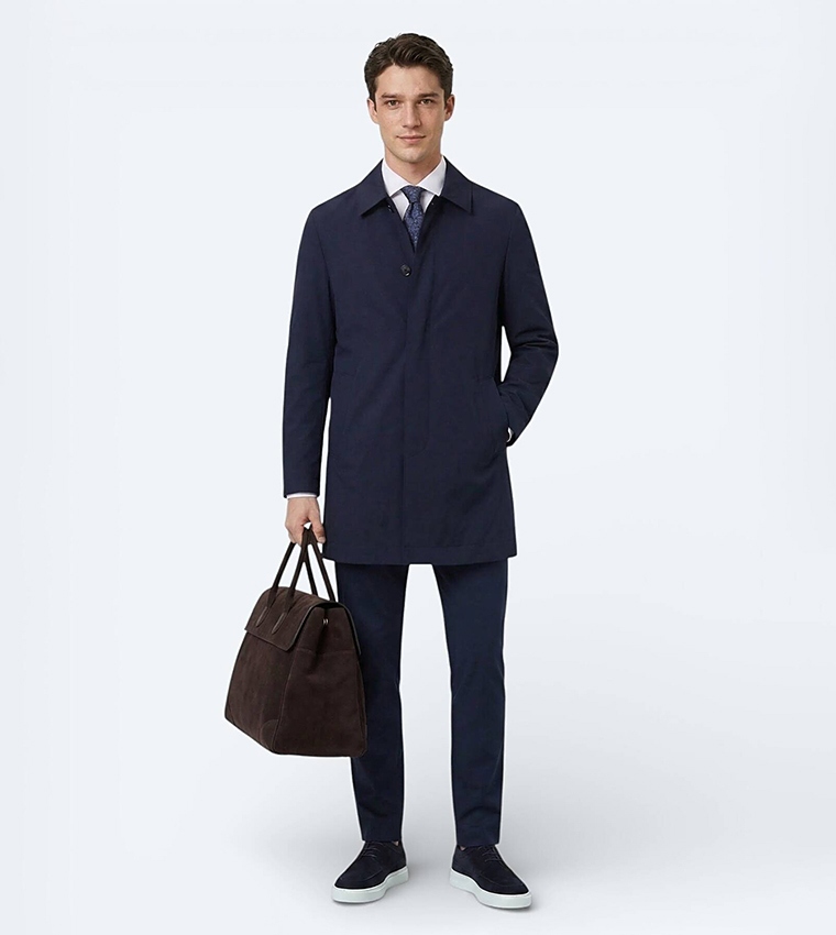 Solid Regular Fit Collared Woven Rain Coat
