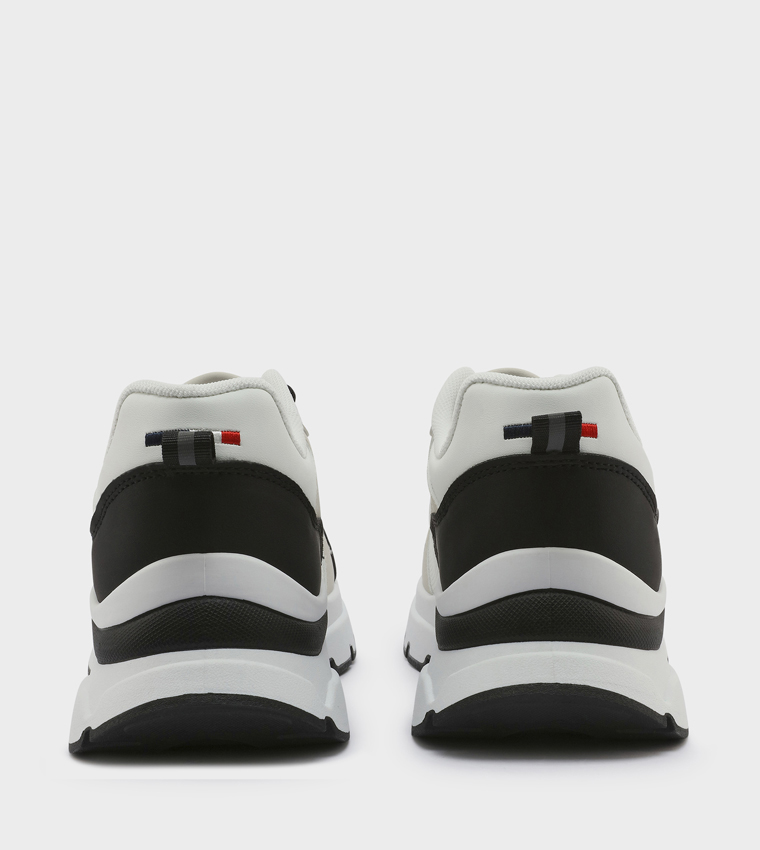 Color Block Low Top Sneakers