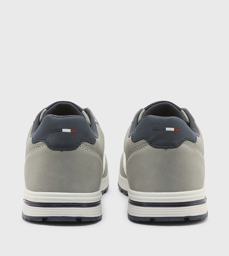 Color Block Low-Top Sneakers