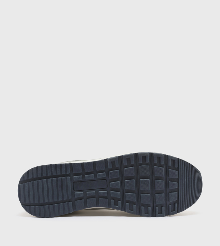 Color Block Low-Top Sneakers