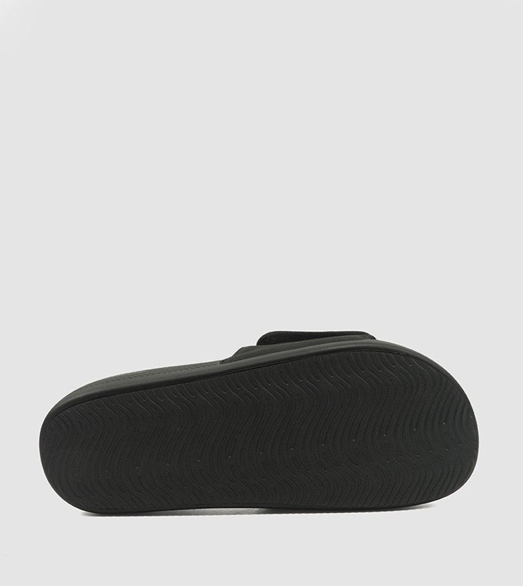 شبشب بشعار ومقدمة مفتوحة 