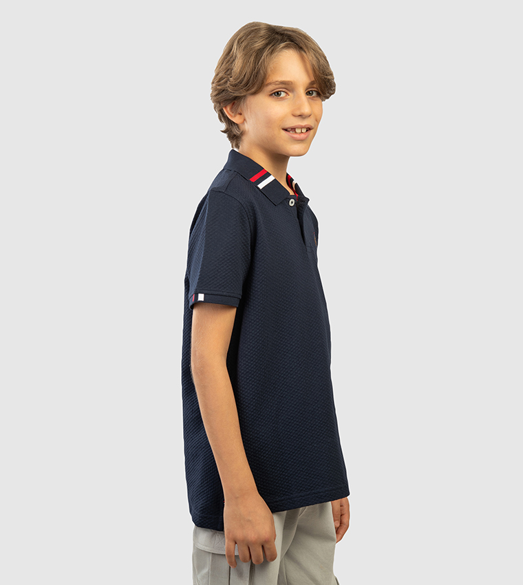 تيشيرت بولو  بشعار مطرز  وكم قصير