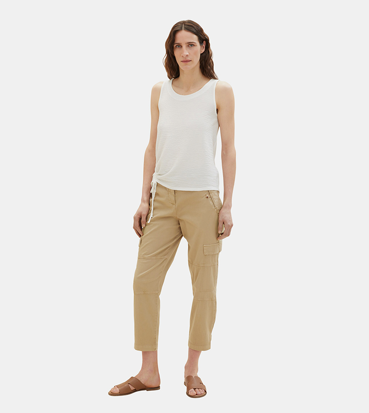 Solid Ruched Detail Sleeveless Top