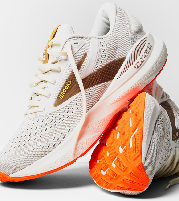 ADRENALINE GTS 24 Lace Up Running Shoes