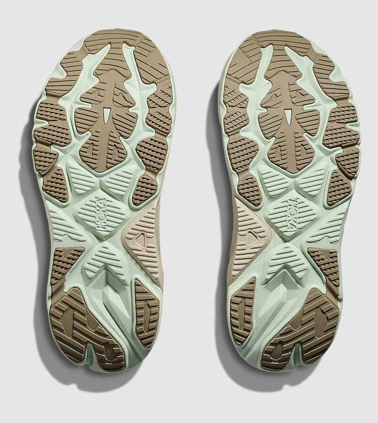 ARAHI 8 Lace Up Running Shoes