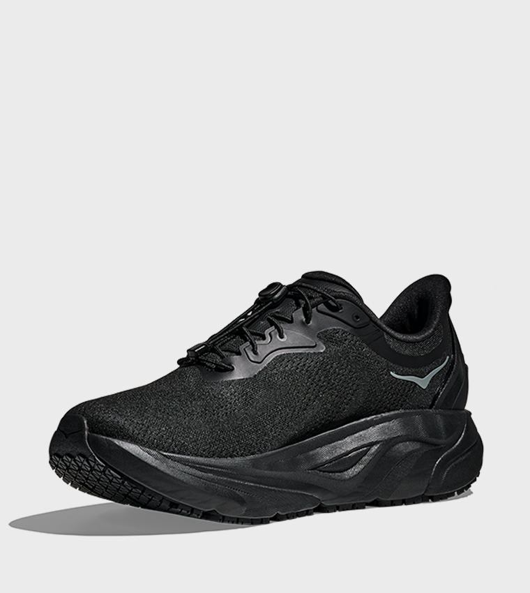 ARAHI SR Textured Running Shoes