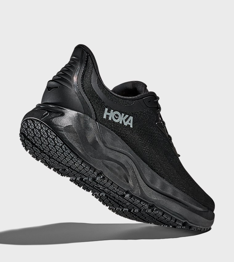 ARAHI SR Textured Running Shoes